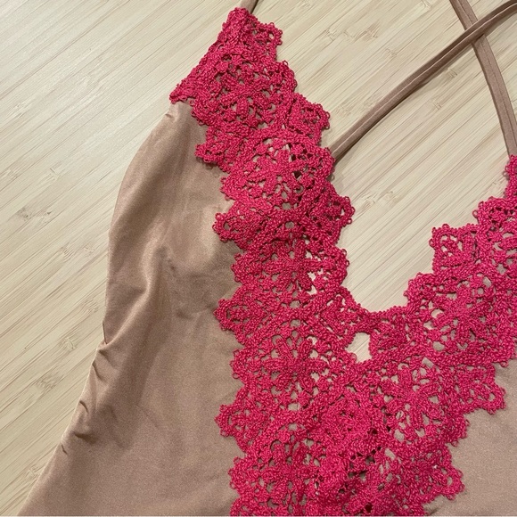 Blue life eclipse one piece medium - Picture 6 of 8